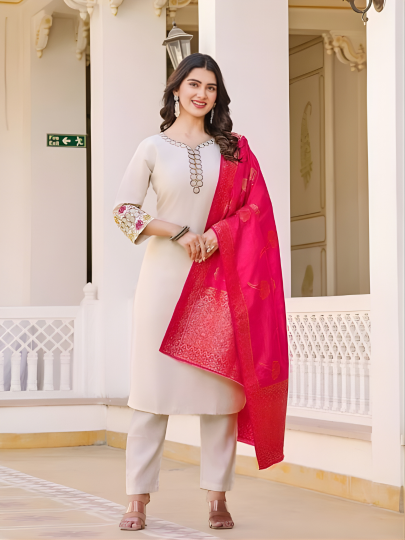 Cream & Fuchsia Festive Set with Gold Print Dupatta thumbnail 3